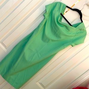 New never worn tag still on Banana Republic dress size 10